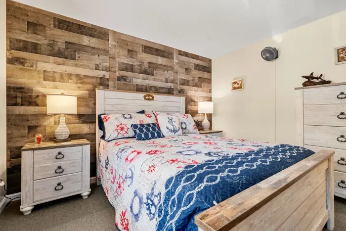 The Primary bedroom! Queen bed with a smart TV! Clean linens are provided