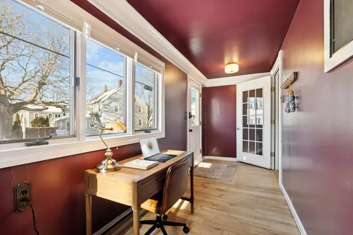 The office/porch perfect for peace and quiet while working from home!