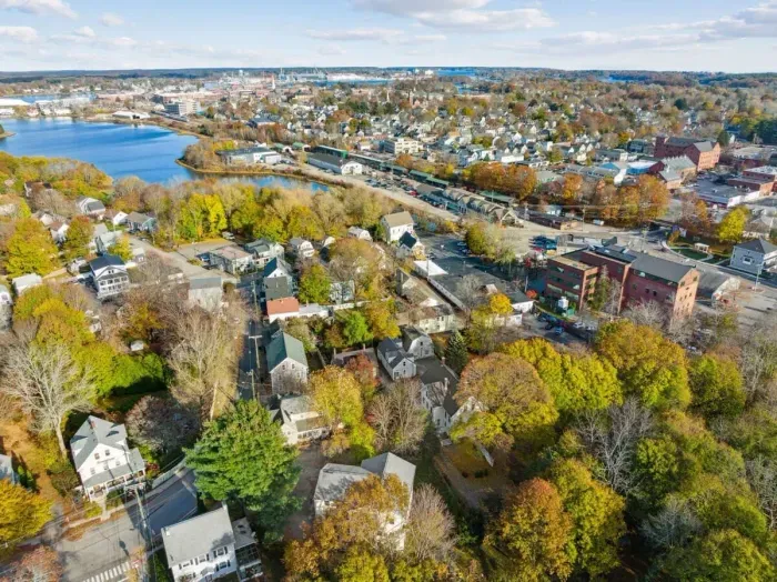 South Mill Pond across the street, West End around the corner and downtown just 1 mile away!