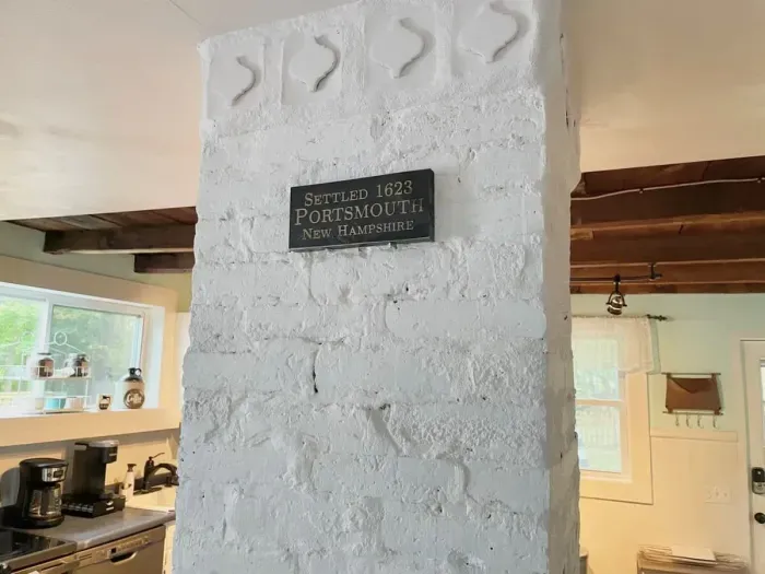 Stay in this 1850 house in the West End of Portsmouth !