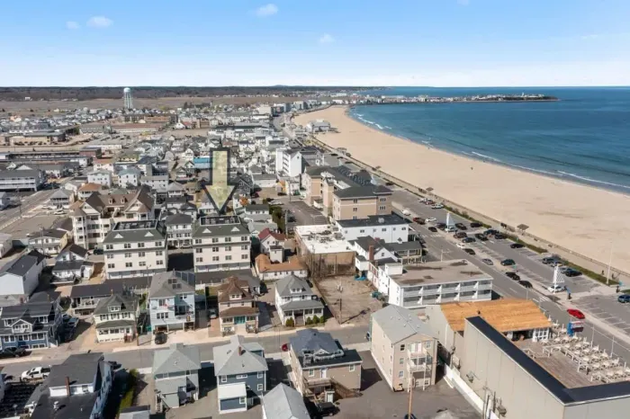 Aerial view of our condo, just steps to the beach, boardwalk and top attractions.