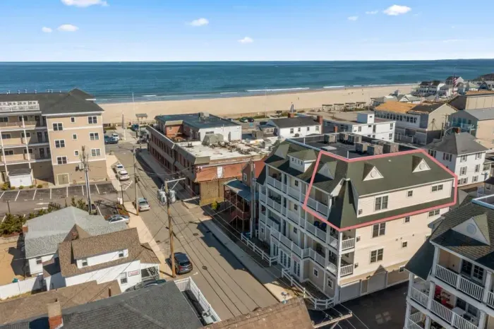 Aerial view of our condo, just steps to the beach, boardwalk and top attractions.