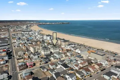 Aerial view of our condo, just steps to the beach, boardwalk and top attractions.