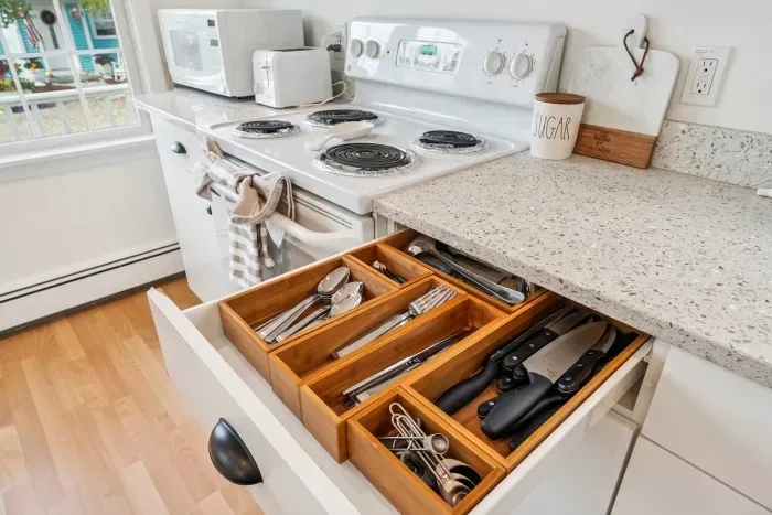 Fully stocked kitchen with all the essentials to make a great meal!
