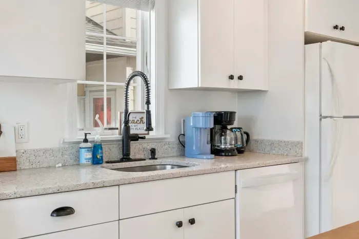 Fully stocked kitchen with all the essentials to make a great meal!