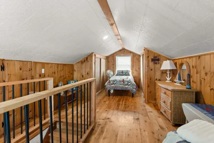 Bedroom #2, on second floor, with 2 twin beds