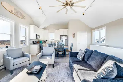 Relax in the main floor living area while taking in the stunning views.