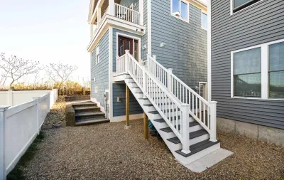 Front stairs to the second floor.