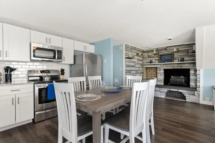 Fully-equipped kitchen