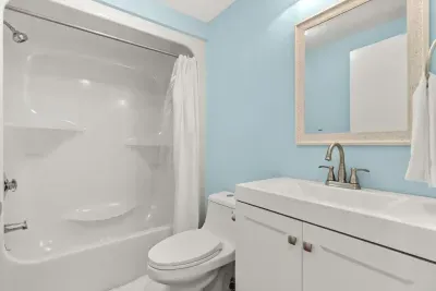 Full bathroom