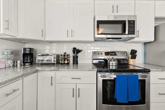 Fully-equipped kitchen