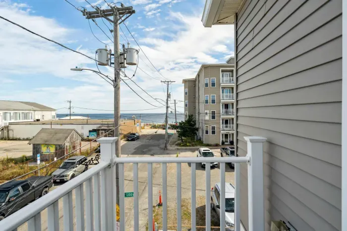 Private balcony located off the primary bedroom! Perfect for morning coffee.