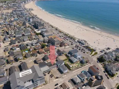 Aerial view of Americana NE