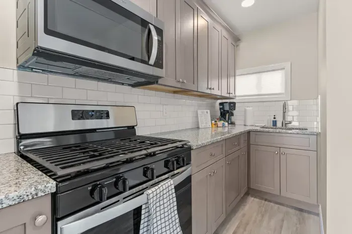 Fully-equipped kitchen