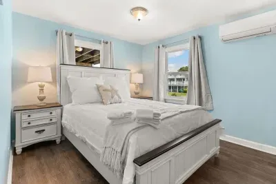 Bedroom with queen-sized bed