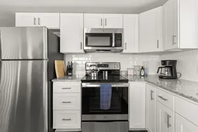 Fully-equipped open kitchen/living room