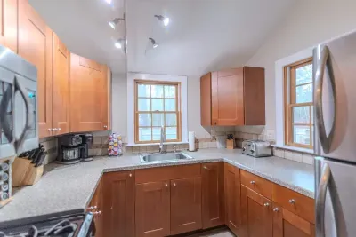 Updated kitchen with everything needed to make a great meal!