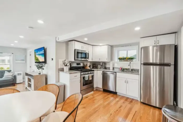 Fully equipped kitchen with updated appliances