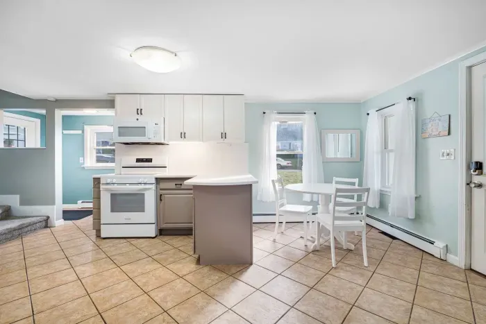 Updated kitchen with new oven and microwave as of December 2024!