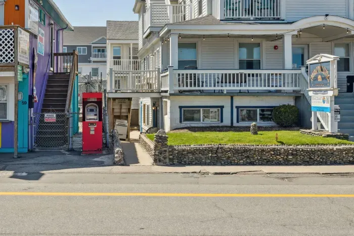 The Americana Exterior