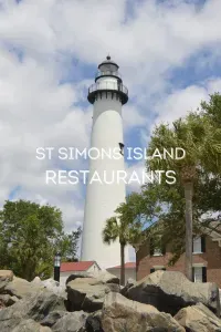 Top 10 Restaurants & Local Eats on St. Simons Island: A Foodie's Guide for 2025 featured image