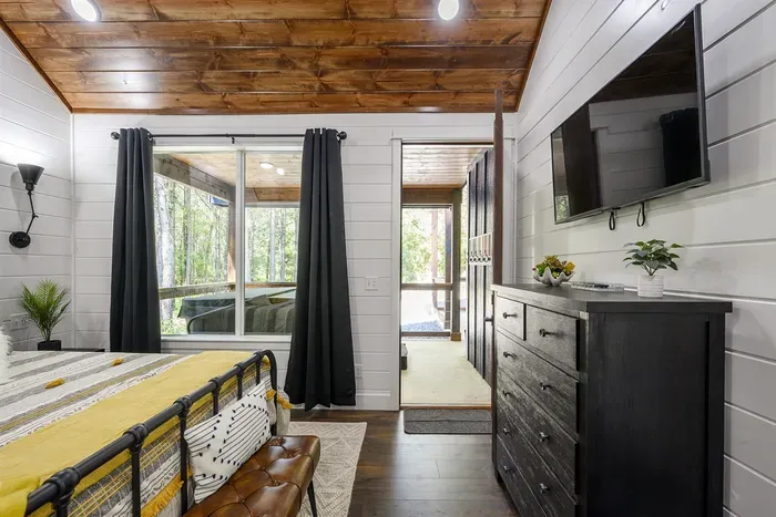 Private porch access and outdoor views!