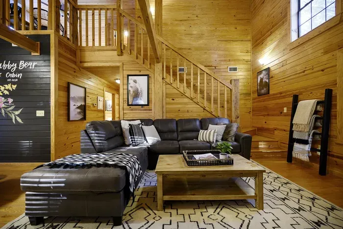 Large sectional that is SUPER comfy!!
