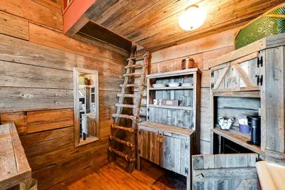 The Bunkhouse Suite - image 19 of 30