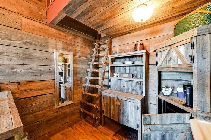 The Bunkhouse Suite - image 19 of 30