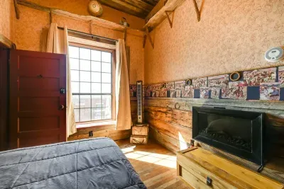 The Bunkhouse Suite - image 3 of 30