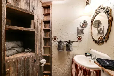 The Bunkhouse Suite - image 17 of 30