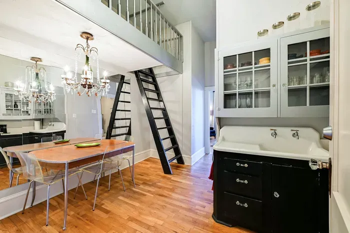 The Dean Martin Suite - image 23 of 28