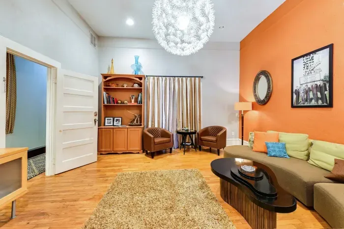 The Dean Martin Suite - image 15 of 28