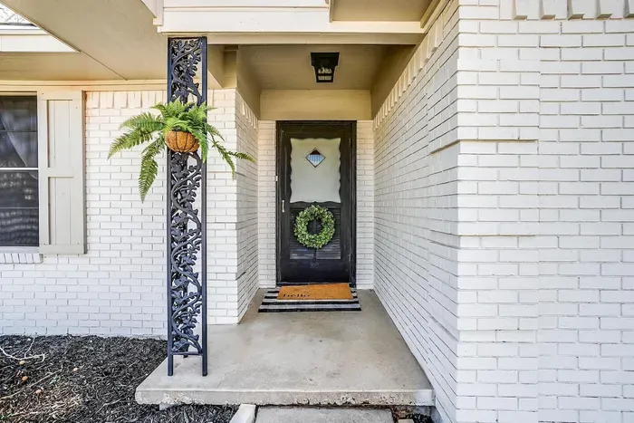 Pecan Street - image 23 of 27
