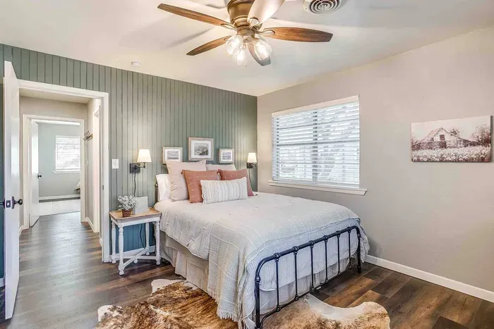 Pecan Street - image 15 of 27