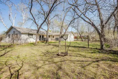 Pecan Street - image 27 of 27