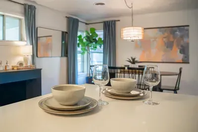 The Holman House - image 31 of 63