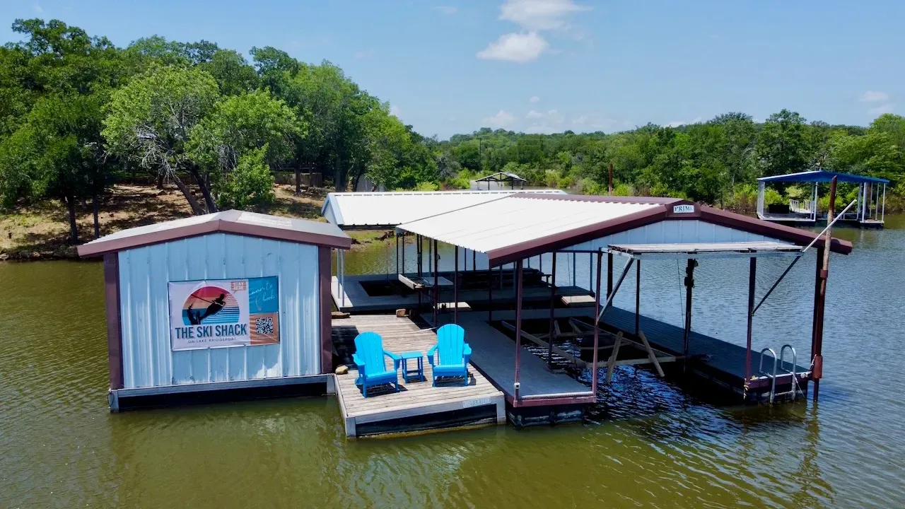 ski shack_25' - 24