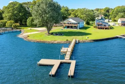 Our brand NEW dock can fit several vessels and is the ideal launching point to explore the lake!