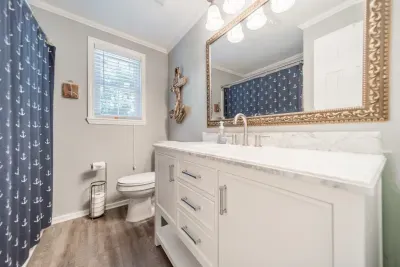The upstairs bathroom also features shampoo, conditioner and body wash for your use.