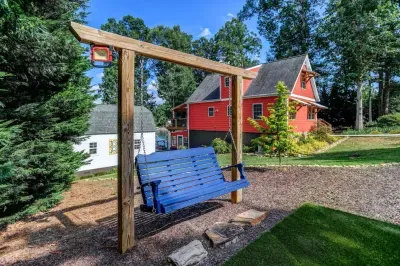 There are a variety of spot on the property to hang out and enjoy your stay, like our swing.