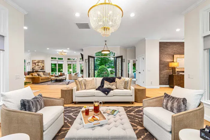 Sitting Area 2 (7).jpg