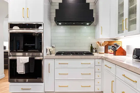 Our dual ovens allow you to cook more than one dish, while also using our gas stove.