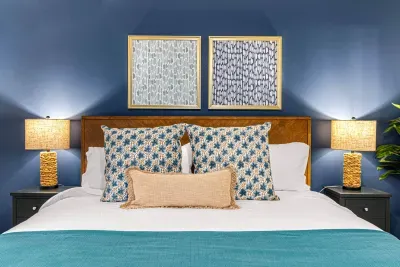 Master Bed & Bath (7).jpg