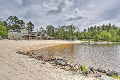 Community Amenities.  Located in the Lake Naomi Club, guests enjoy pools, private lake & beaches, boating, tennis & pickleball, golf, fitness center, trails, dining, and year-round activities in a premier four-season community.  7 night stay min req.