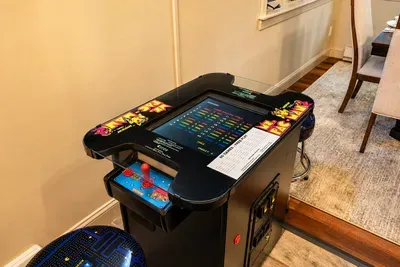 Choose an arcade
favourite, grab a stool, and
chase the high score.