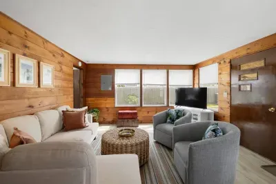 Sink into comfort and relax after a day out. Enjoy a movie or catch up on your favorite shows!