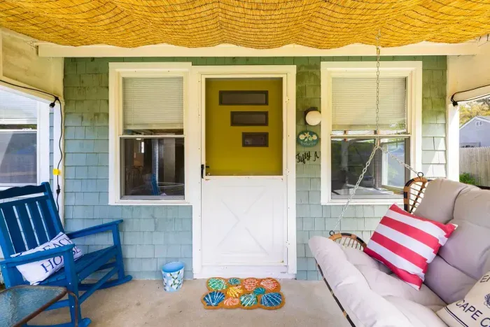 Here's the front door entrance. We love the design and colors here too!