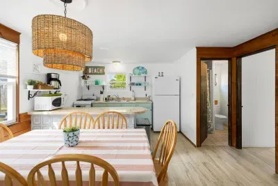 Gather 'round! Enjoy delicious meals and great conversation in our welcoming dining room, designed for your whole group to connect.