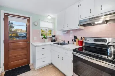 Full Kitchen, back door (Left side, unit B)